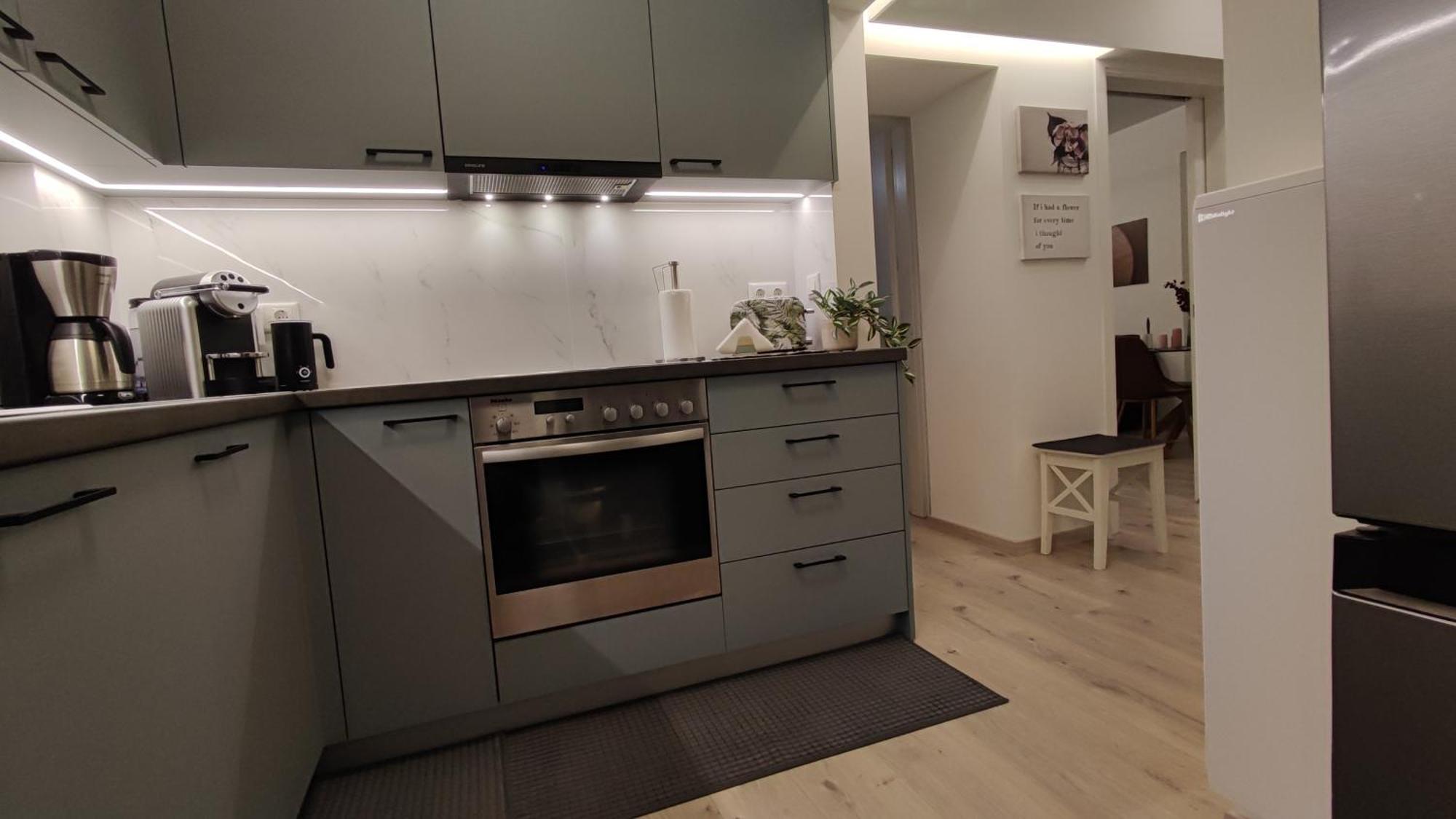 Minoan Gem Apartment Iraklion Buitenkant foto